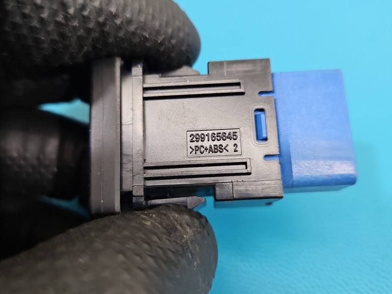 Перемикач кнопка Mitsubishi Eclipse 8616A052 — фото деталі 4