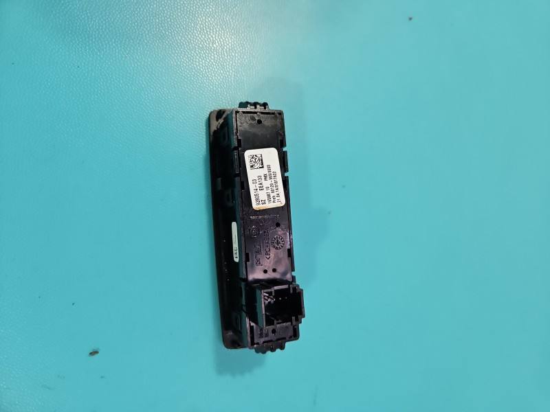 Перемикач кнопка BMW i3 9280514 — фото деталі 4