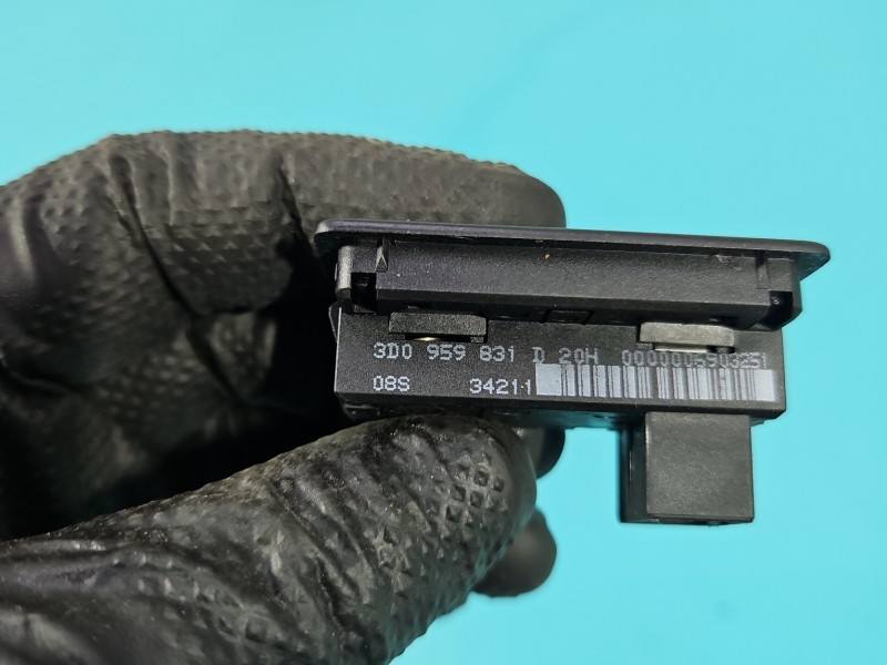 Перемикач кнопка Audi Q5 3D0959831D — фото деталі 6