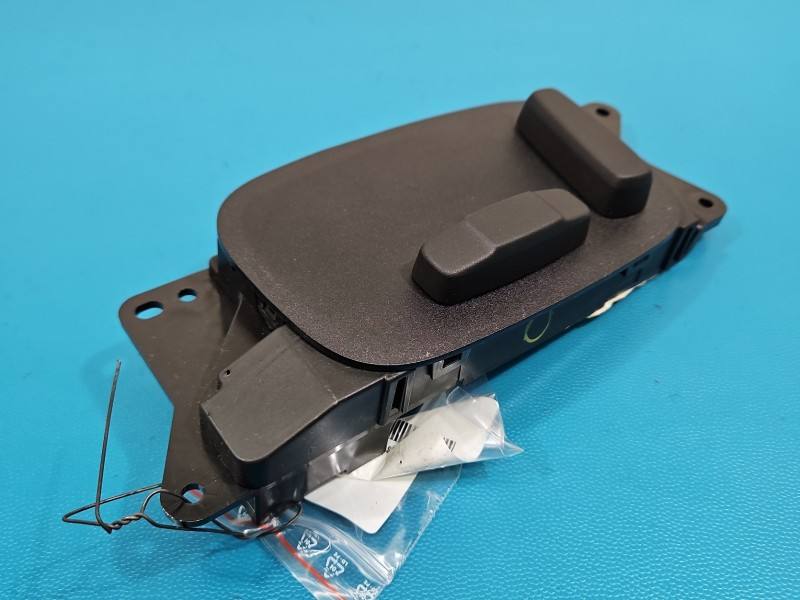 Переключатель кнопка Jaguar F Pace PGX73-14B566-AA