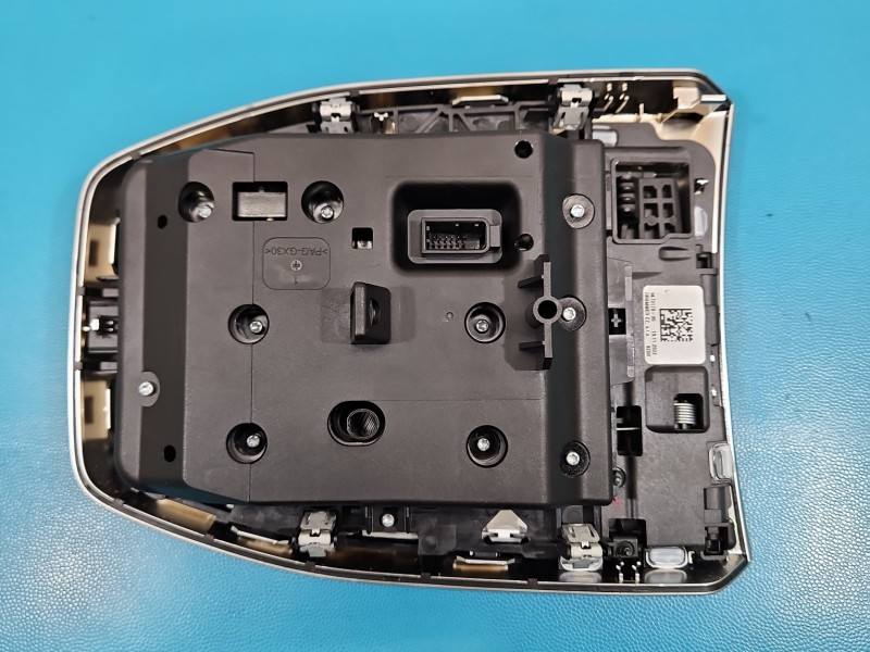 Переключатель кнопка BMW IX1 U11 SZ5A676F0-01 — фото детали 4