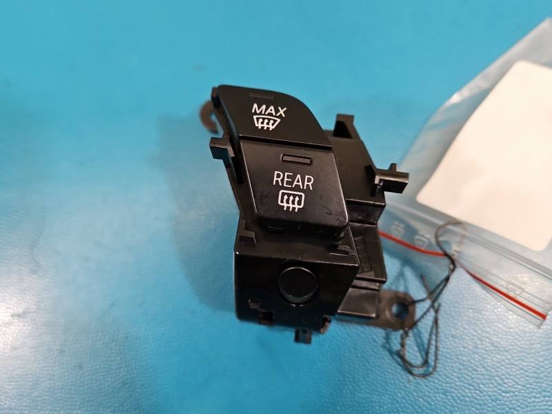 Перемикач кнопка BMW IX1 U11 5A500B1
