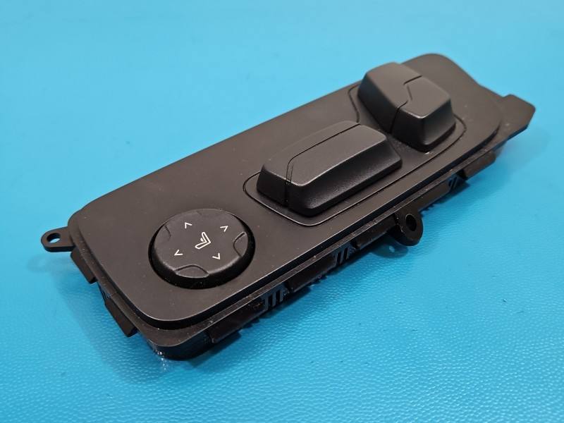 Перемикач кнопка BMW IX1 U11 5A1BFE7