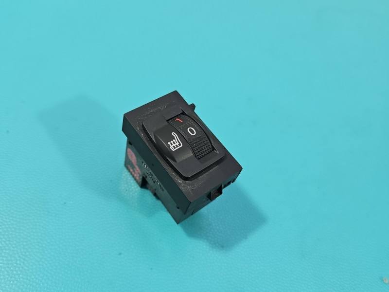 Перемикач кнопка Citroen C3 98019840ZD