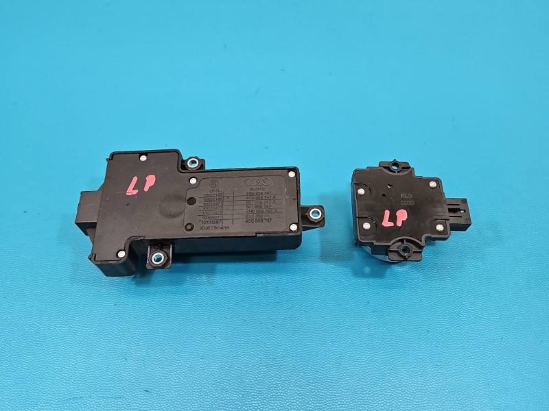 Перемикач кнопка Audi Q7 4G0959747 — фото деталі 3