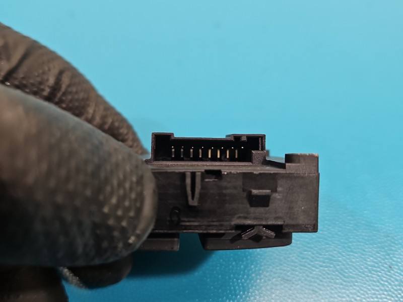 Перемикач кнопка Audi Q7 4M0959861B — фото деталі 5