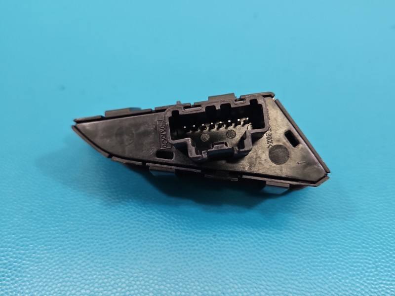 Перемикач кнопка Ford Mondeo GG9T-13D734-LA — фото деталі 4