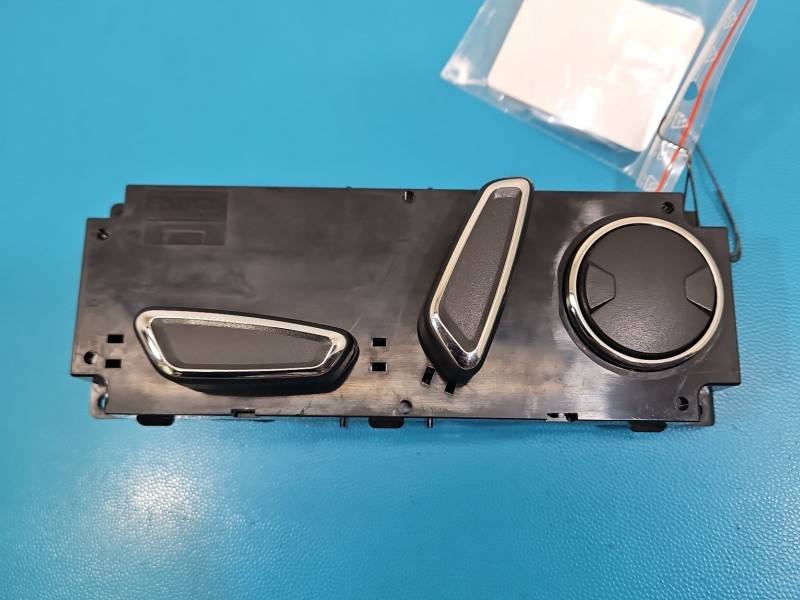 Перемикач кнопка Ford Mondeo DG9T-14B709-AE — фото деталі 2
