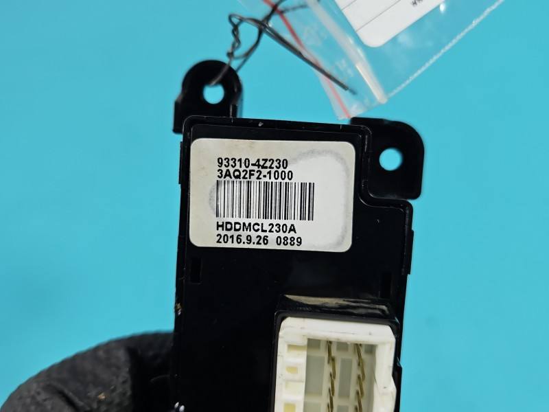 Переключатель кнопка Hyundai Santa Fe 93310-4Z230 — фото детали 6