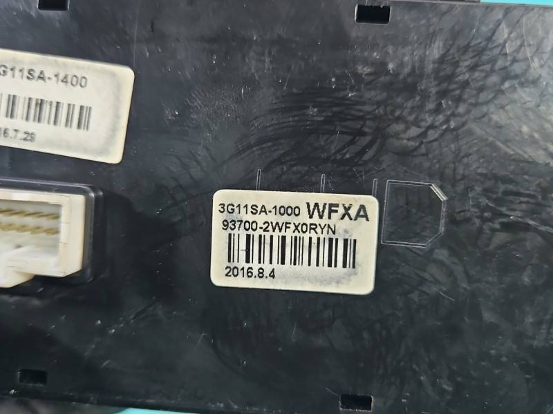 Перемикач кнопка Hyundai Santa Fe 93700-2WFX0 — фото деталі 6