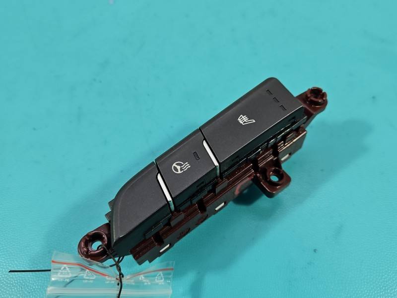 Переключатель кнопка Hyundai I30 93300-G4230