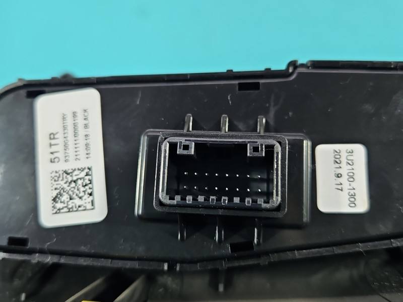 Перемикач кнопка Hyundai I30 93750-G4330 — фото деталі 5
