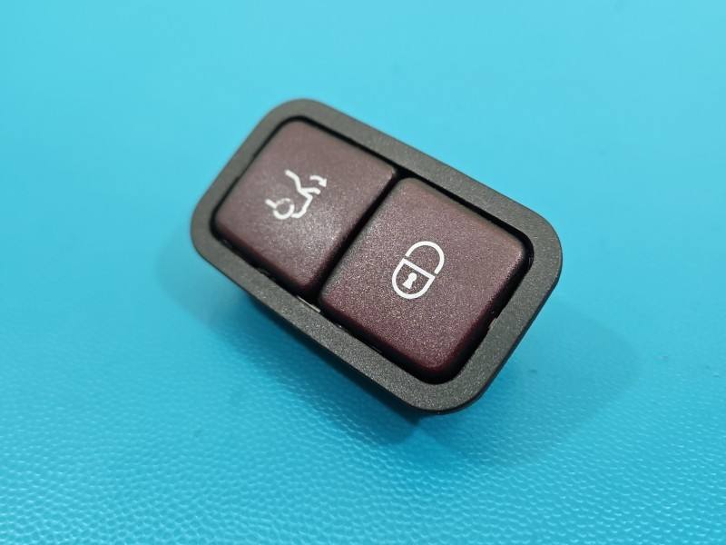 Переключатель кнопка Mercedes S W222 A2208211479