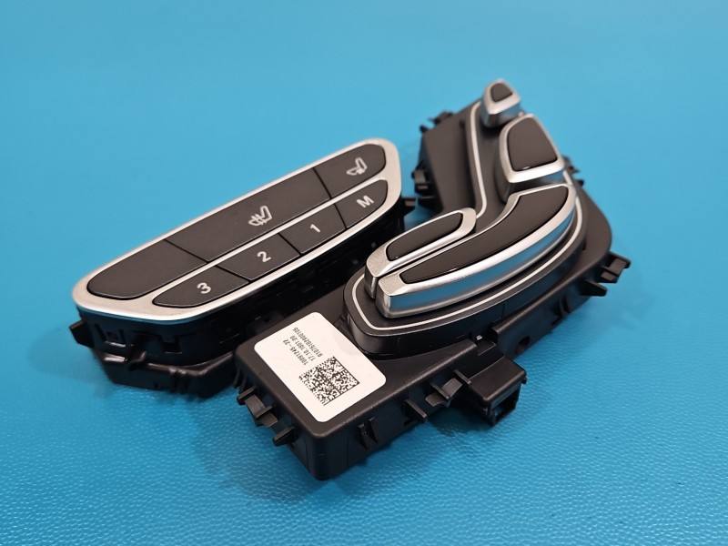 Перемикач кнопка Mercedes S W222 A2229059600