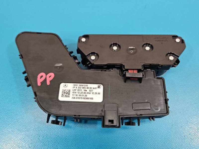 Перемикач кнопка Mercedes S W222 A2229059600 — фото деталі 4
