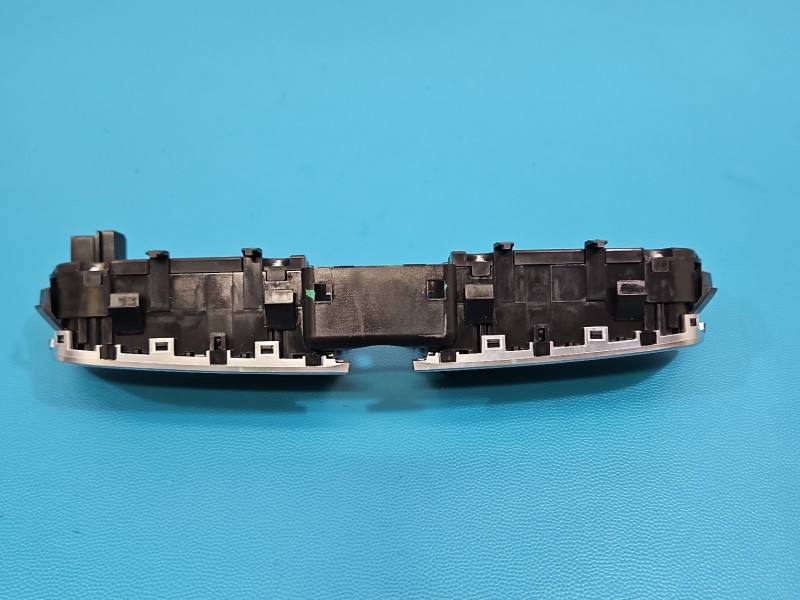 Переключатель кнопка Mercedes E W213 A2139056508 — фото детали 7