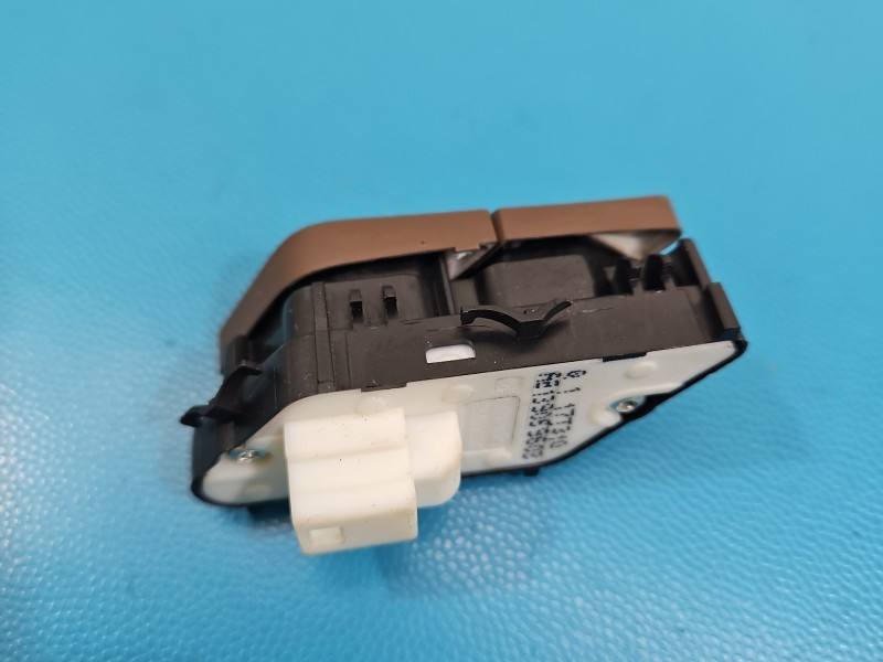 Перемикач кнопка Mercedes E W213 A2139059603 — фото деталі 3