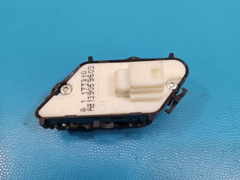 Перемикач кнопка Mercedes E W213 A2139059603 — фото деталі 4