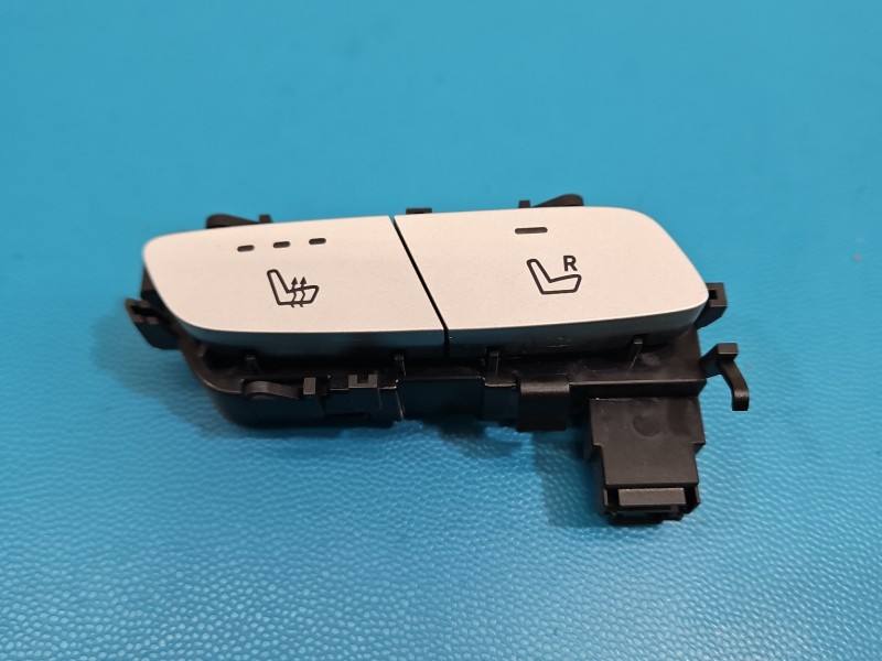 Перемикач кнопка Mercedes E W213 A2139051404 — фото деталі 2