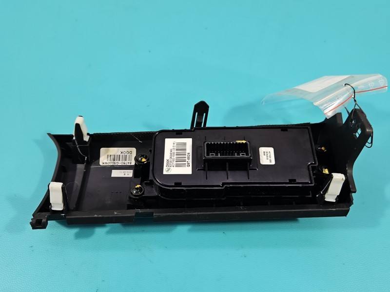 Перемикач кнопка Kia Niro 93700-G5040 — фото деталі 4