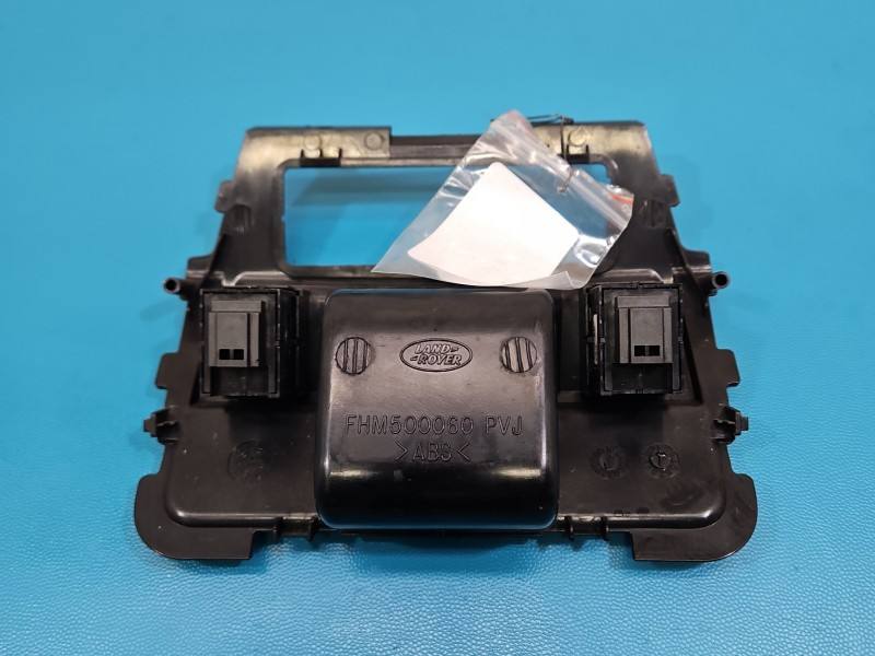 Перемикач кнопка Land Rover Range Rover YUF500120PVJ — фото деталі 3