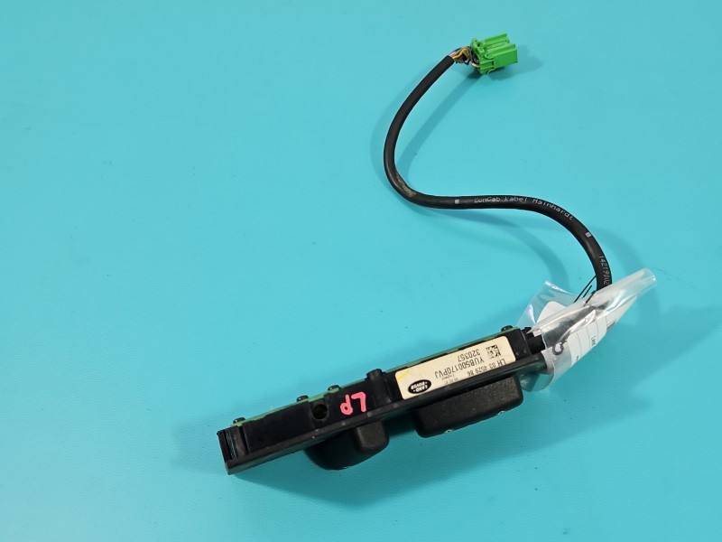 Перемикач кнопка Land Rover Range Rover YUB500170PVJ — фото деталі 4