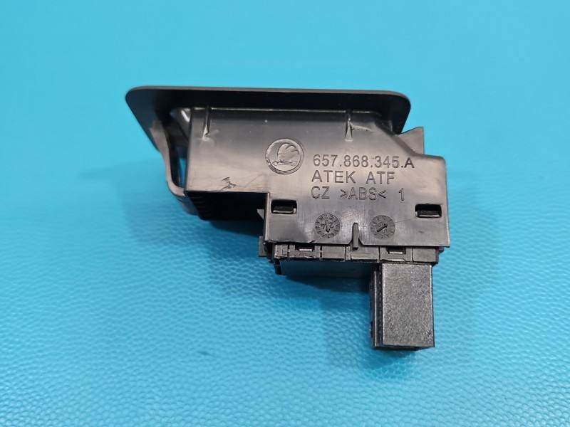Перемикач кнопка Skoda Kamiq 657868345A — фото деталі 4