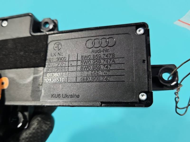 Переключатель кнопка Skoda Superb 3 8W0959747B — фото детали 6