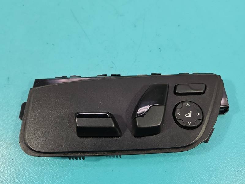 Перемикач кнопка BMW 5 G30 9384909