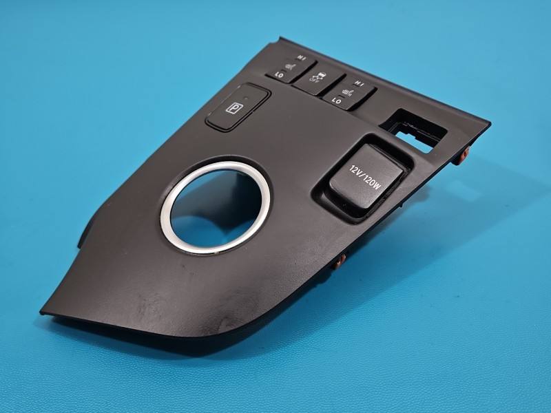 Переключатель кнопка Toyota Auris 58821-02890-B
