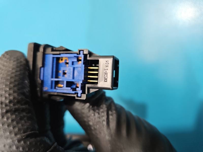 Переключатель кнопка Toyota Auris 58821-02890-B — фото детали 13