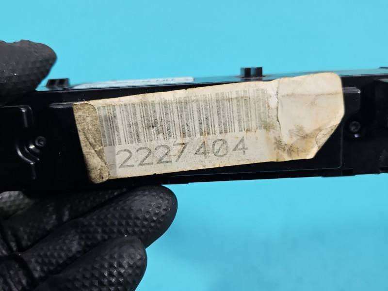 Переключатель кнопка Mercedes ML W164 A1648700551 — фото детали 7