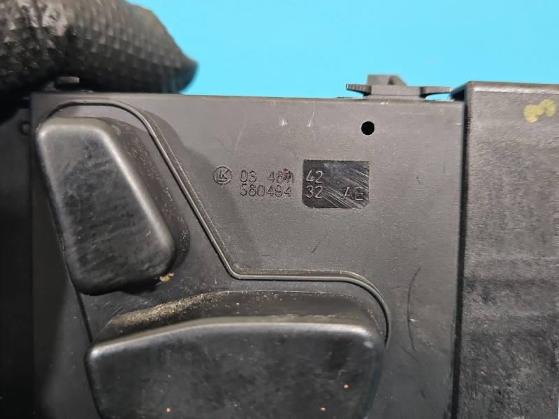 Перемикач кнопка Maserati Quattroporte 56046232AA — фото деталі 3