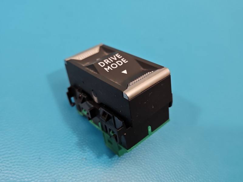 Переключатель кнопка Peugeot 3008 9815635477