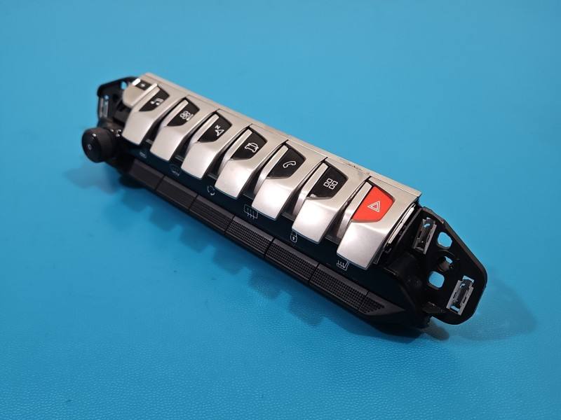 Перемикач кнопка Peugeot 3008 98318223DX