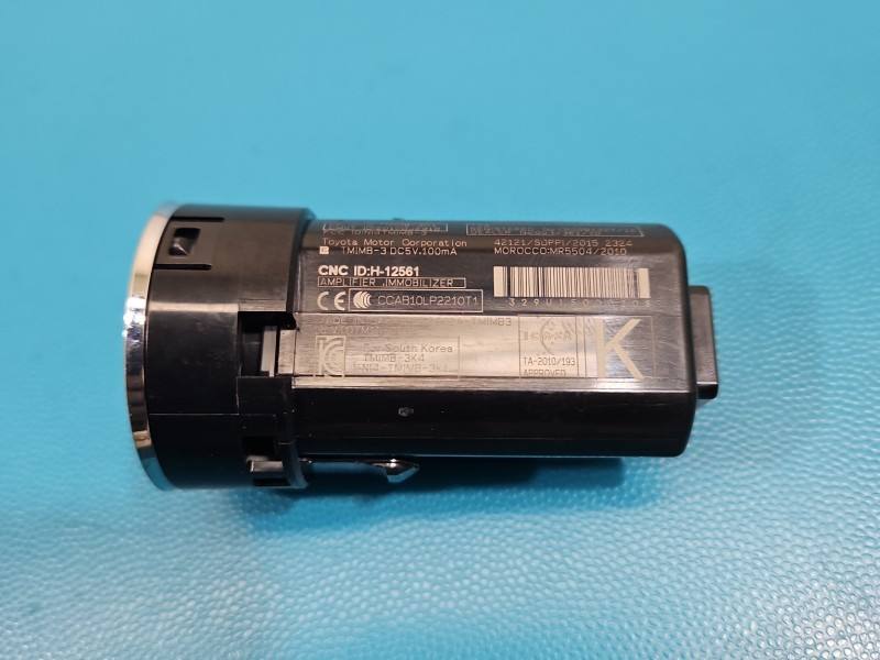 Перемикач кнопка Toyota Rav4 2842A-TM1MB3 — фото деталі 5