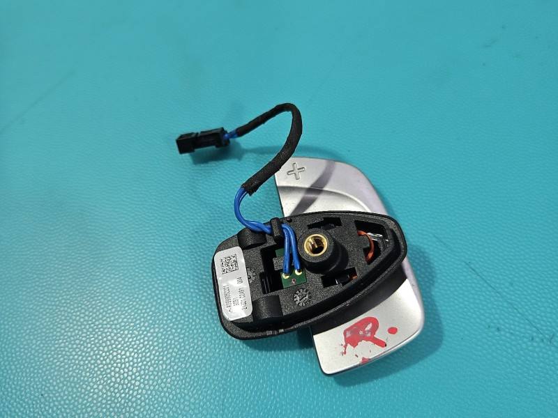 Переключатель кнопка Mercedes CLA C118 A0999052201 — фото детали 4