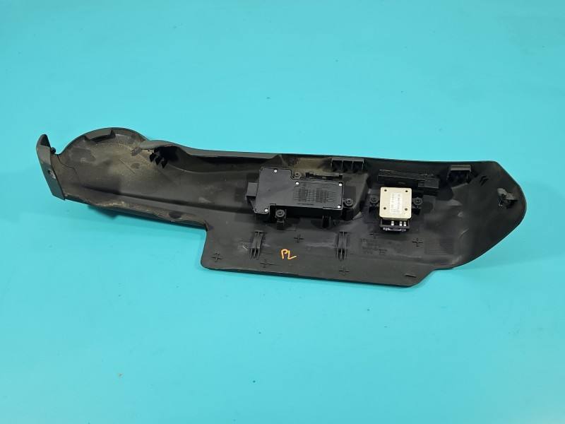 Перемикач кнопка Skoda Superb 2 3T0881317H — фото деталі 4