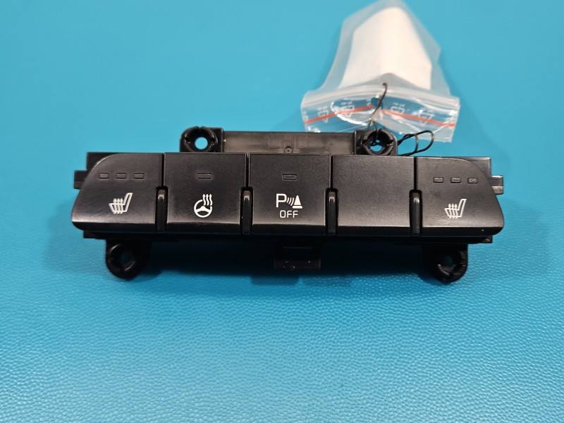 Переключатель кнопка Kia Rio 93300-H8110 — фото детали 2