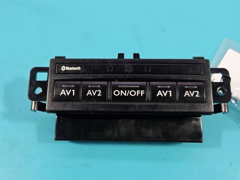 Перемикач кнопка Peugeot 5008 9663994977