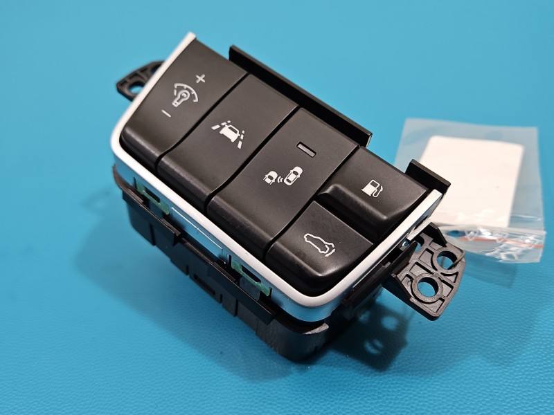 Перемикач кнопка Kia Stinger 93700J5140