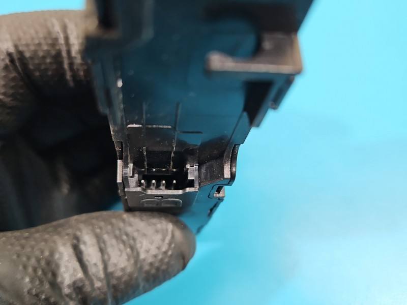 Переключатель кнопка BMW IX3 G08 5A47C37-01 — фото детали 7