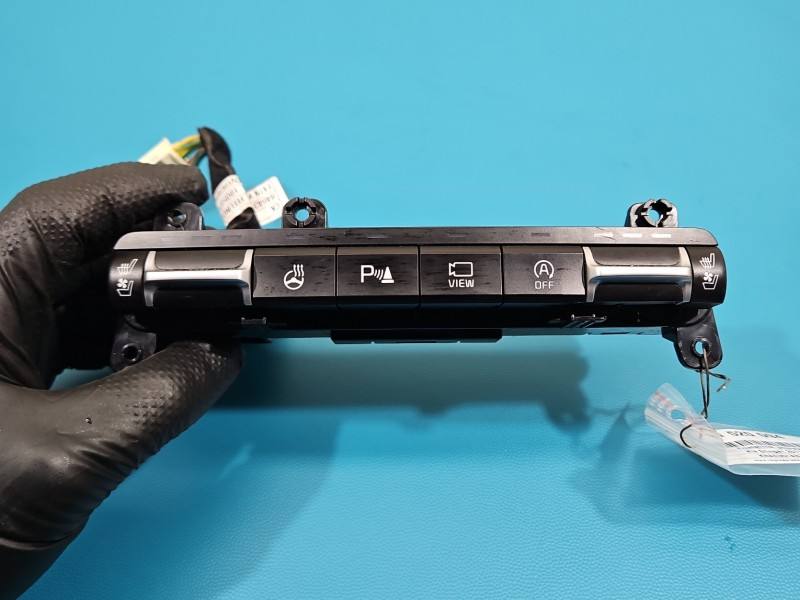 Переключатель кнопка Kia Stinger 93300J5220 — фото детали 4