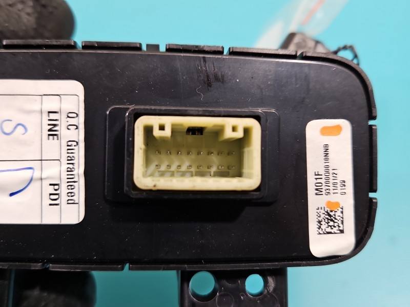 Перемикач кнопка Hyundai I20 299223175 — фото деталі 4