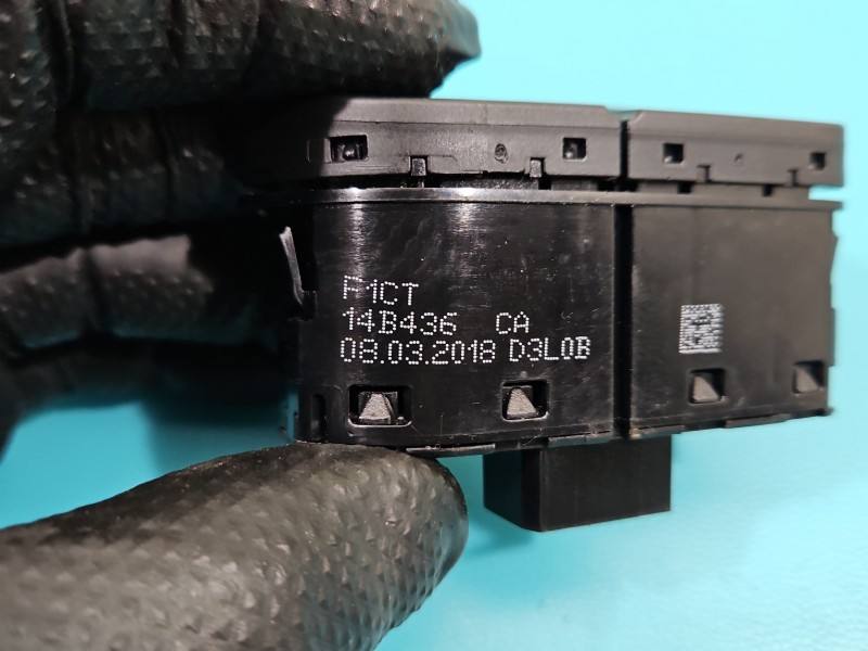 Перемикач кнопка Ford Kuga 14B436 — фото деталі 4
