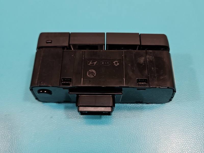Перемикач кнопка Kia Rio 93700-H8TG0 — фото деталі 3