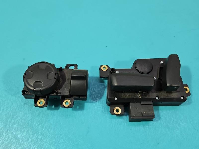 Перемикач кнопка Audi A8 D3 4E0959765B