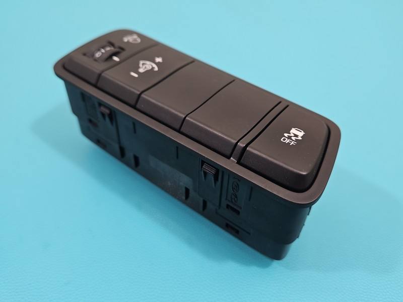 Переключатель кнопка Hyundai Tucson 93710-D7190