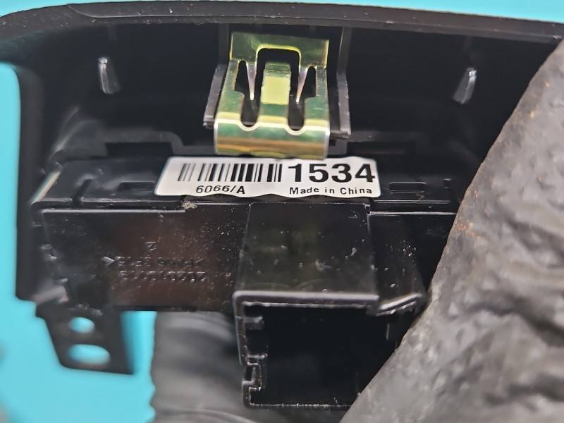Переключатель кнопка Opel Mokka 202010119 — фото детали 4