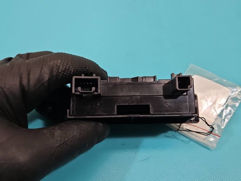 Перемикач кнопка Toyota Avensis T25 453417 — фото деталі 5